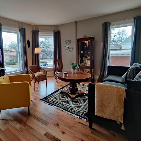 Historic Oak Park Home For 6 / Hemingway District Luaran gambar